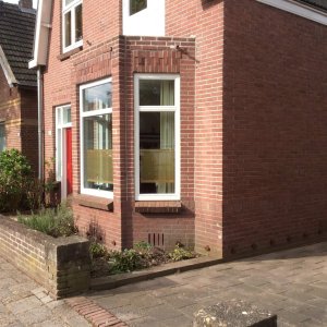 Vrijstaande woning in Nijmegen behandeld met het Carebrick systeem voor vochtbestrijding tegen optrekkend vocht.